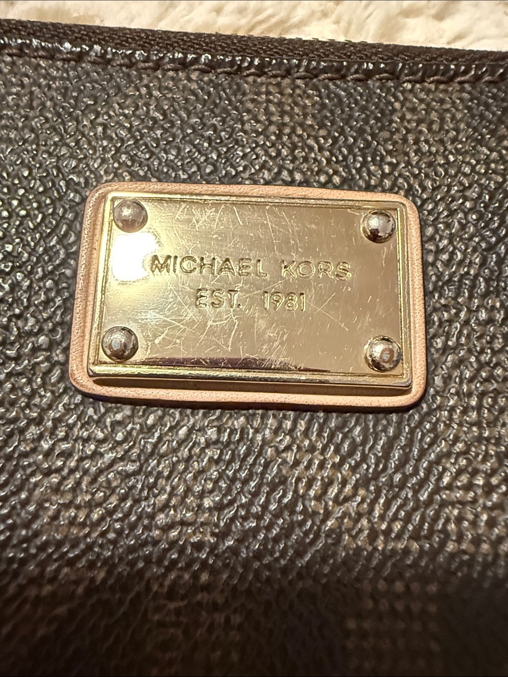 Michael Kors Jet Set Travel Zip-Around Wristlet Wallet - Picture 5 of 13